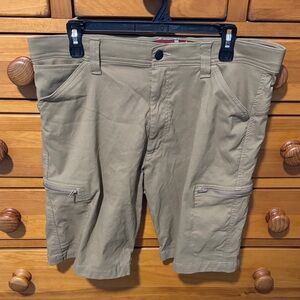 Wrangler Men's Khaki Cargo Shorts